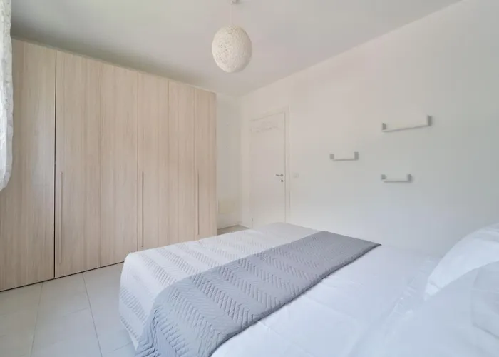 Dolce Far Niente - * Colico